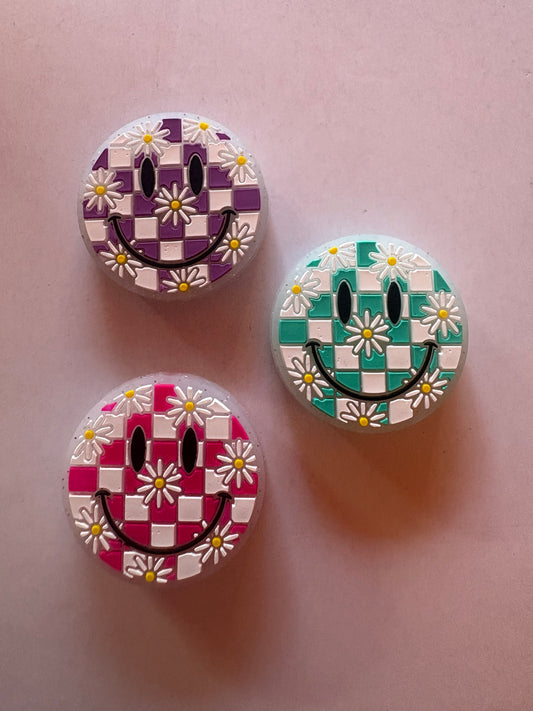 Checkered Daisy Smile